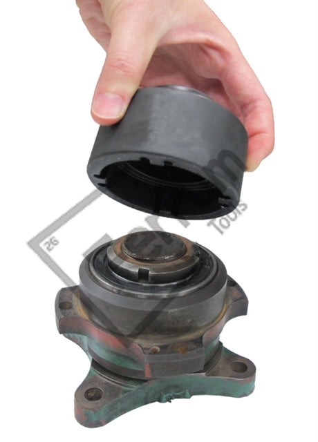 VOLVO TRUCK FAN BEARING BASE SOCKET Dr. 1/2" 73 MM O.D, 54 MM I.D