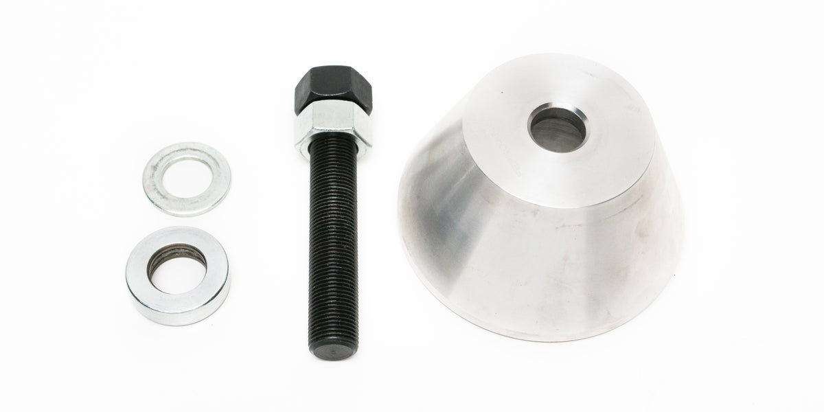 Isuzu 6.6 Liter Duramax Diesel Front Crankshaft Seal and Wear